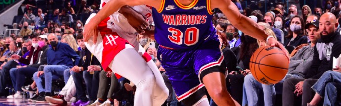  库里三分球里程碑，历史第一人  