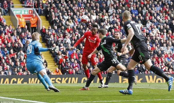  博洛尼亚定位球制胜，雷特吉弟子展现战术素养