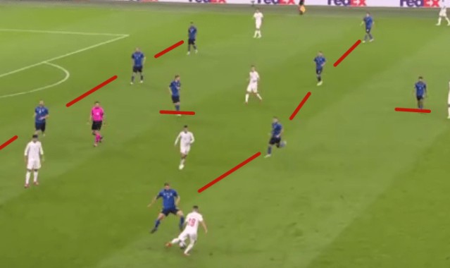  水晶宫防守反击战术收获关键胜利